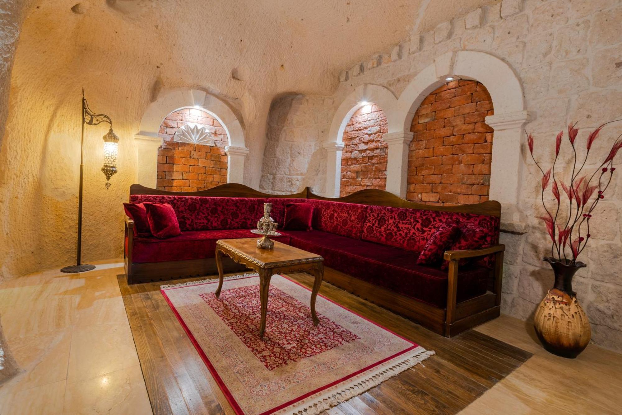 Hu Of Cappadocia - Special Class อุตชิซาร์ ภายนอก รูปภาพ